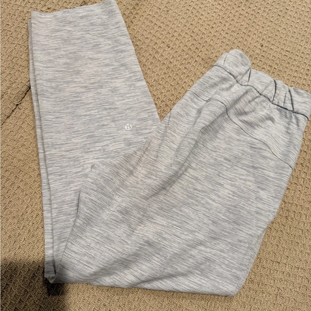 lululemon athletica Light Heather Gray Men’s Joggers